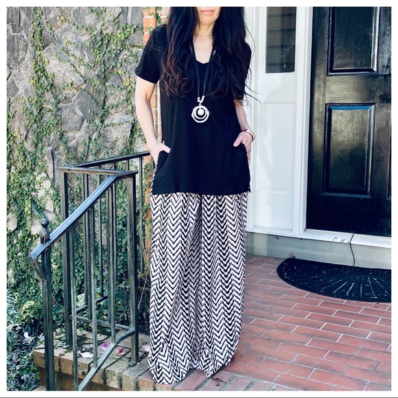 Super wide leg chevron print palazzo pants - Picture 6 of 8
